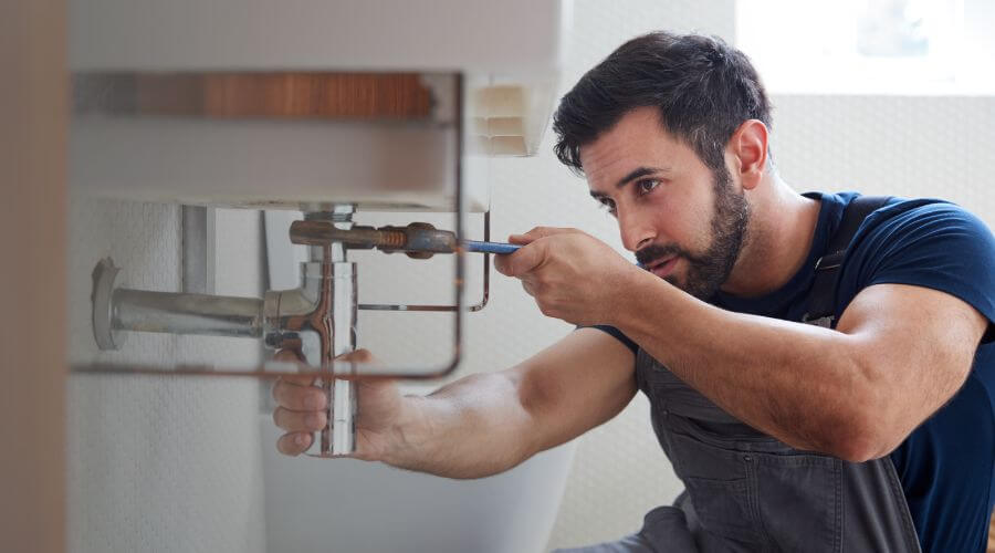 Professional water heater installation services in Middle Island, NY